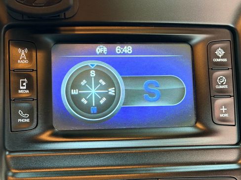 Used 2015 Chrysler 200 Limited w/ Convenience Group FWD image 39