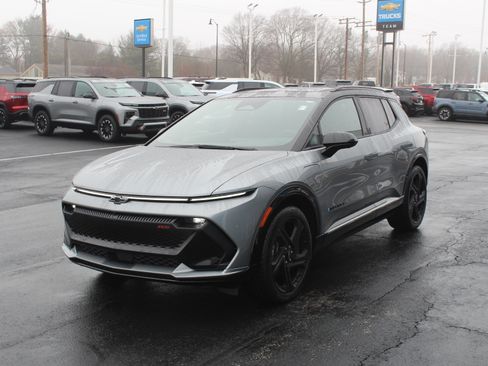 New 2026 Chevrolet Equinox EV RS image 7