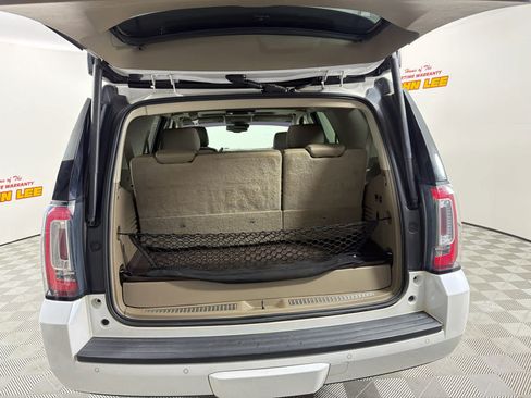 Used 2016 GMC Yukon SLT w/ Open Road Package RWD image 5
