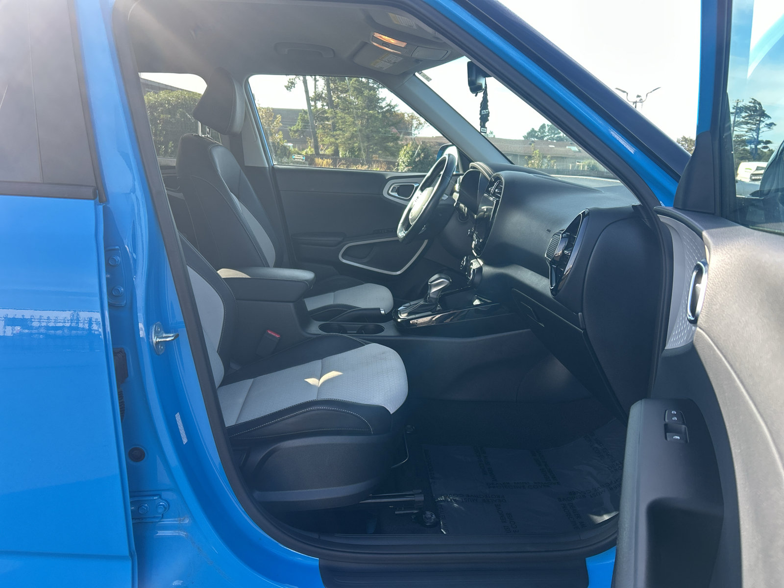 Used 2024 Kia Soul GT-Line FWD image 27
