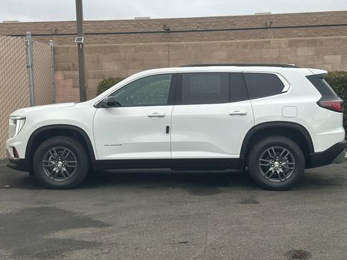 New 2026 GMC Acadia Elevation FWD image 7