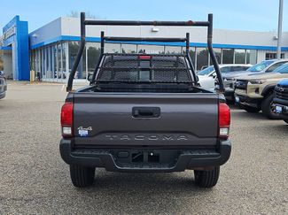 Used 2022 Toyota Tacoma SR AWD/4WD video 2