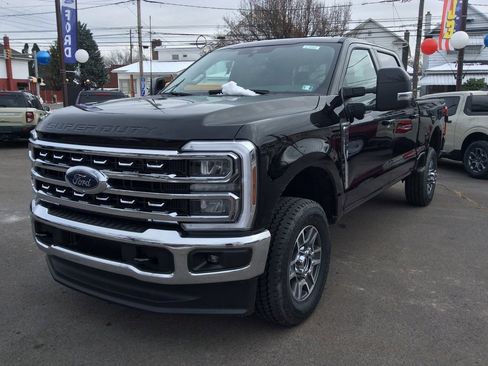 New 2026 Ford F350 Lariat w/ FX4 Off-Road Package image 6