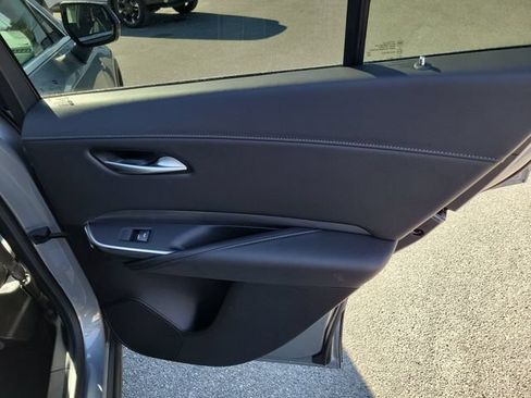 Used 2024 Cadillac XT4 Premium Luxury FWD image 34