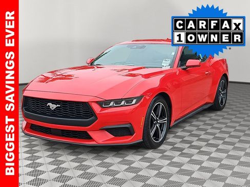 Used 2024 Ford Mustang Coupe image 7