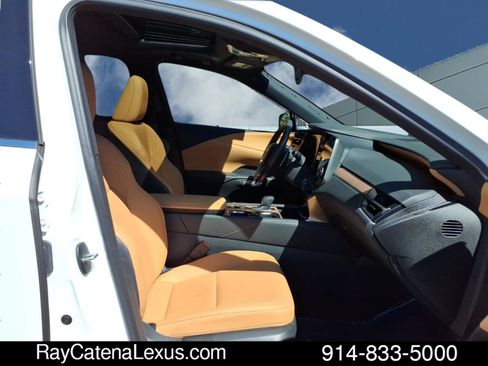 Certified 2023 Lexus RX 350 Premium w/ Accessory Package AWD/4WD image 21