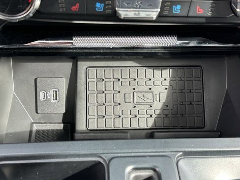 Used 2023 Ford F150 Raptor image 32