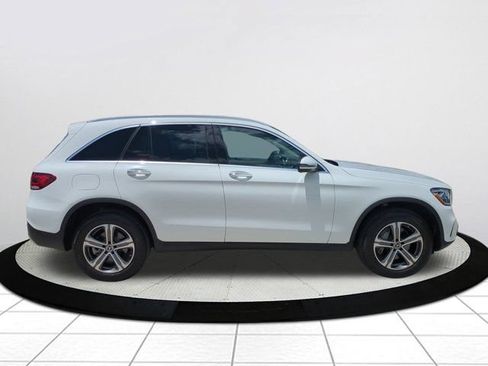 Used 2020 Mercedes-Benz GLC 300 image 2