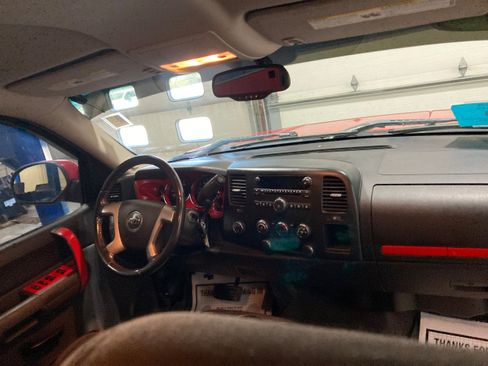 Used 2008 Chevrolet Silverado 1500 LT w/ Power Pack Plus image 11