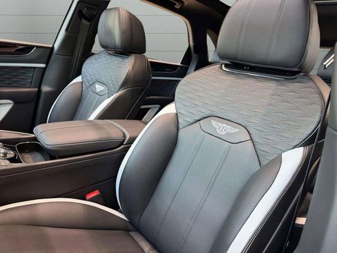 New 2026 Bentley Bentayga Speed AWD/4WD image 27