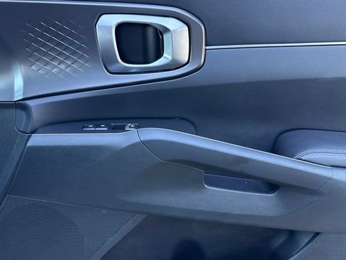Certified 2025 Kia Sorento EX AWD/4WD image 24