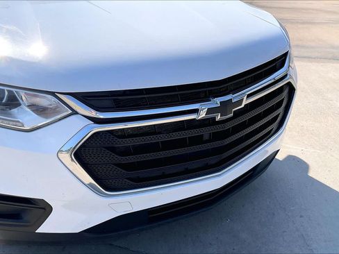 Used 2020 Chevrolet Traverse LS image 29