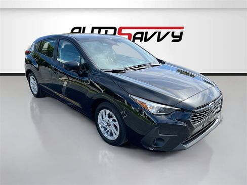 Used 2025 Subaru Impreza 2.0i image 1