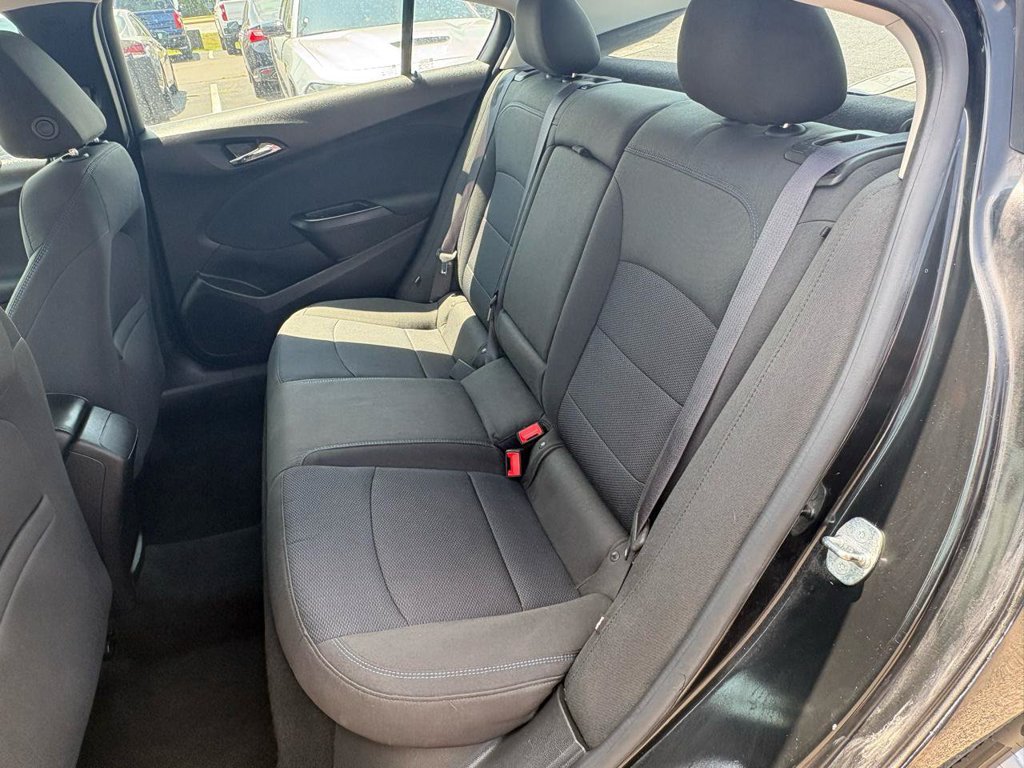 Used 2016 Chevrolet Cruze LT FWD image 26