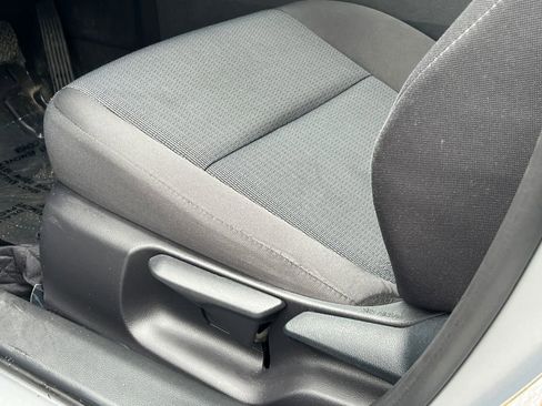 Used 2024 Toyota Prius LE image 18