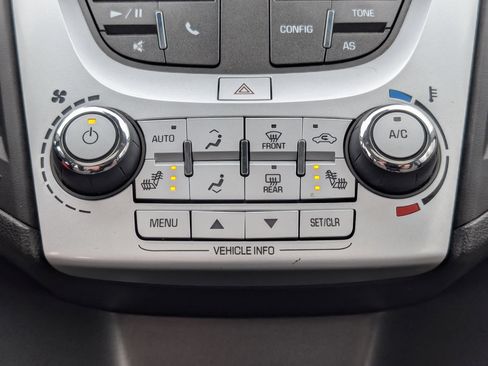 Used 2017 Chevrolet Equinox LT w/ Convenience Package image 23