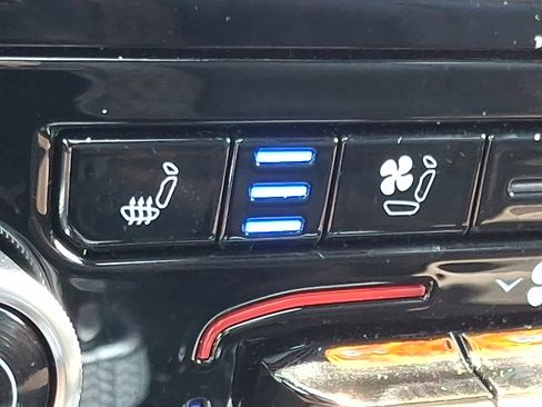 Certified 2024 Jeep Grand Cherokee Summit image 27