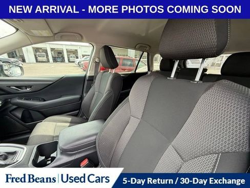 Used 2023 Subaru Outback Premium image 11