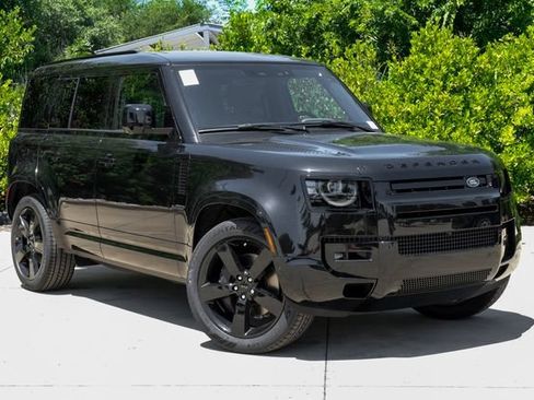 New 2026 Land Rover Defender 110 X-Dynamic SE AWD/4WD image 7