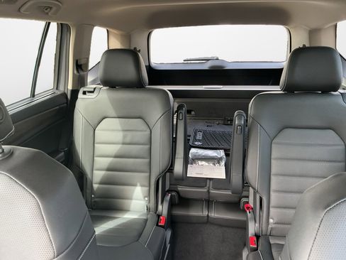 New 2026 Volkswagen Atlas SEL image 12