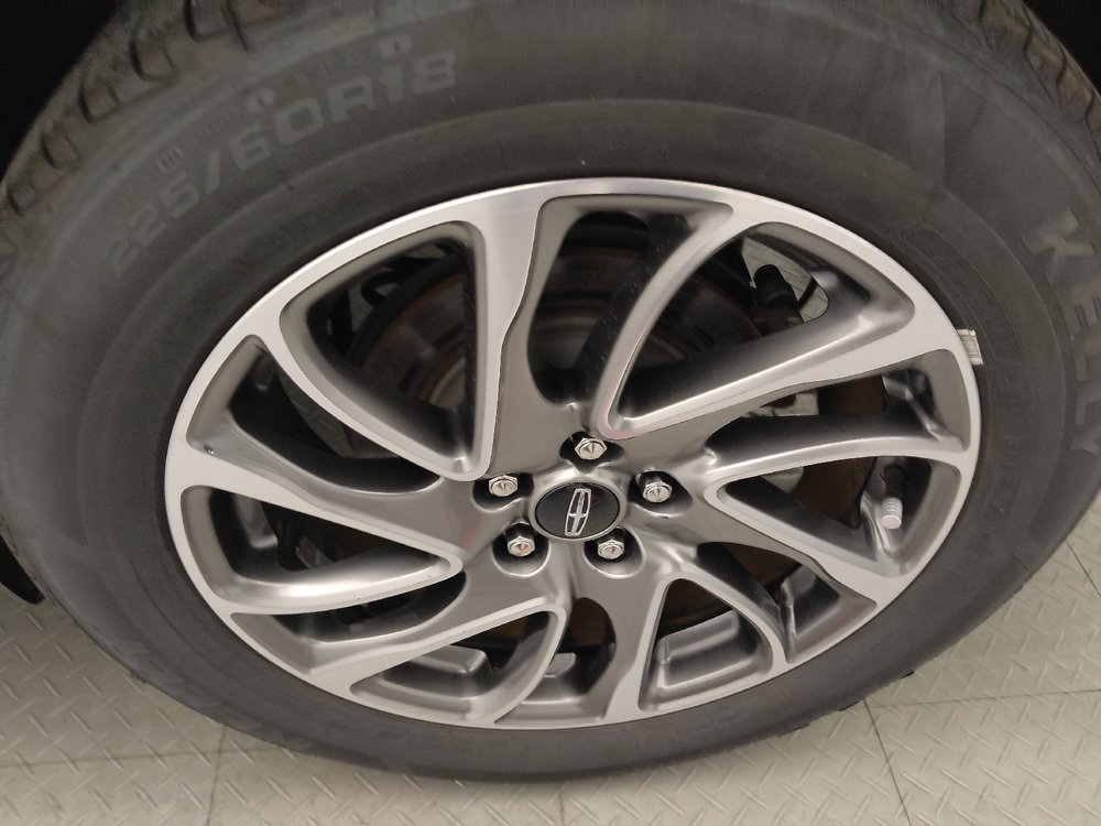 Used 2022 Lincoln Corsair FWD w/ Equipment Group 101A image 31