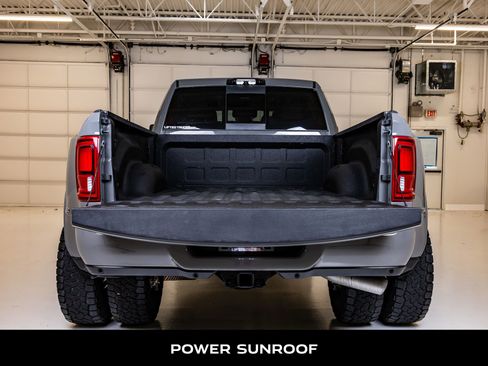 Used 2026 RAM 3500 Limited AWD/4WD image 8