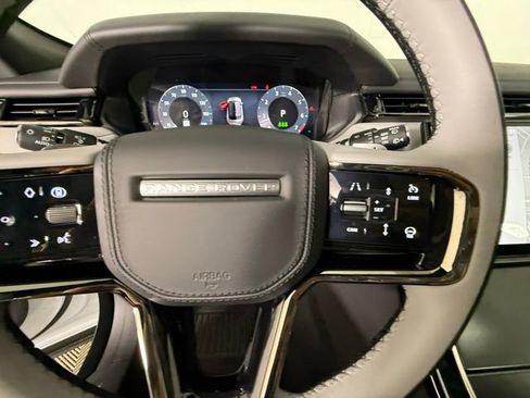 Used 2026 Land Rover Range Rover Velar Dynamic SE image 38