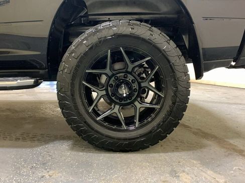 Used 2024 RAM 2500 Big Horn w/ Level 2 Equipment Group image 20