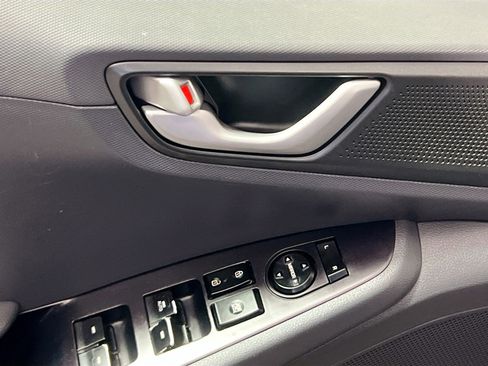 Used 2017 Hyundai Ioniq Blue image 16