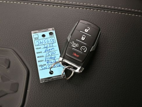 Used 2025 RAM 1500 Laramie image 18