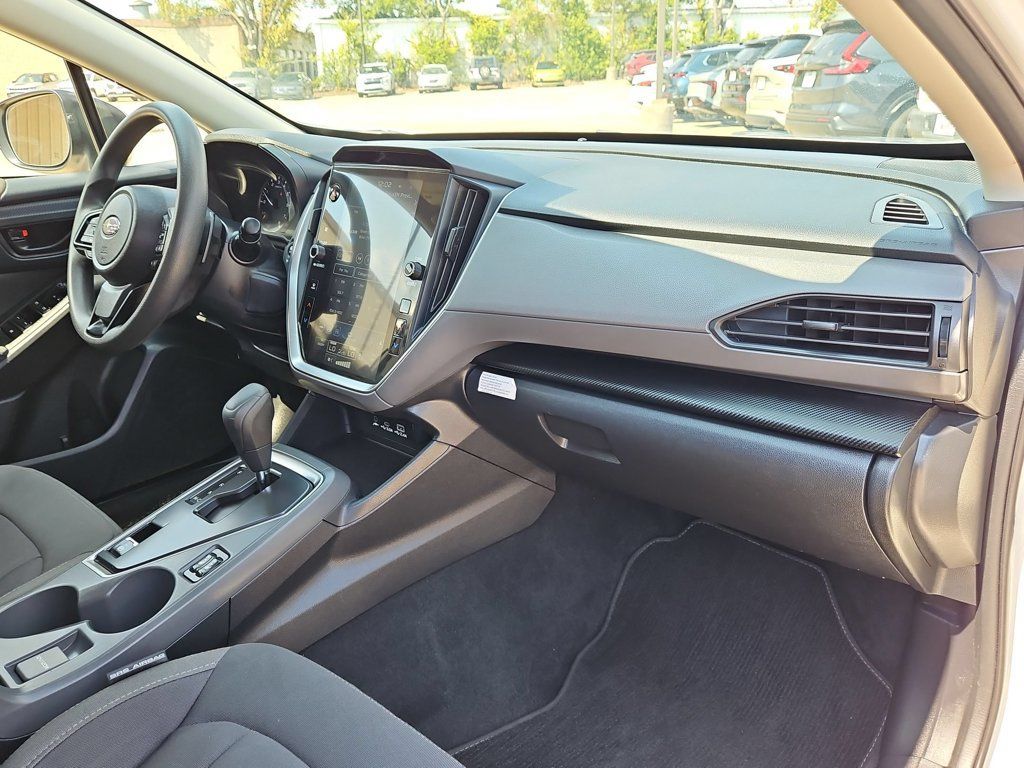 Used 2025 Subaru Crosstrek 2.5i Premium AWD/4WD image 32