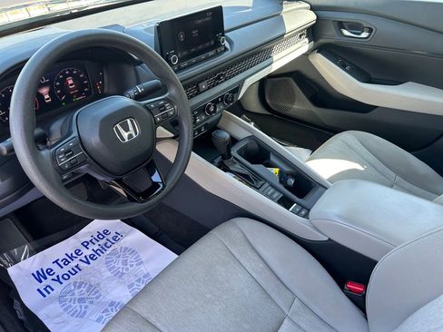 Used 2023 Honda Accord LX image 10