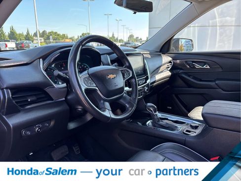 Used 2021 Chevrolet Traverse High Country AWD/4WD image 2