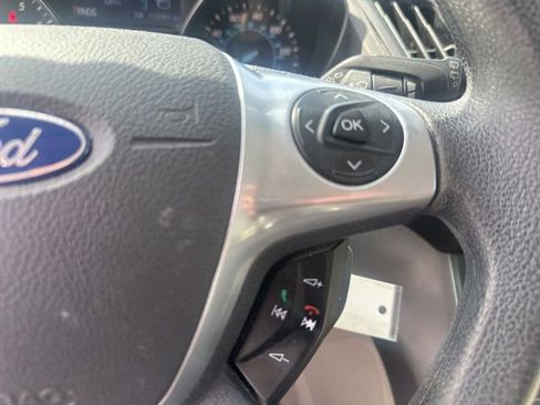 Used 2014 Ford Escape SE image 27