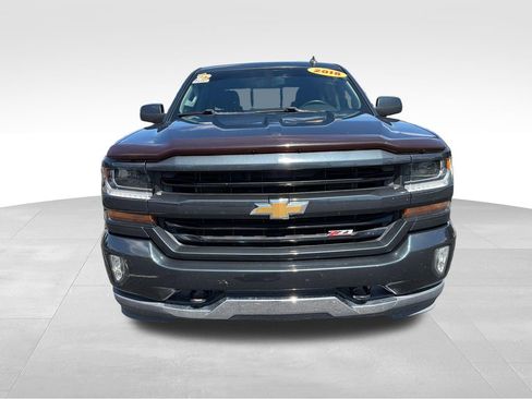 Used 2018 Chevrolet Silverado 1500 LT w/ All Star Edition AWD/4WD image 10