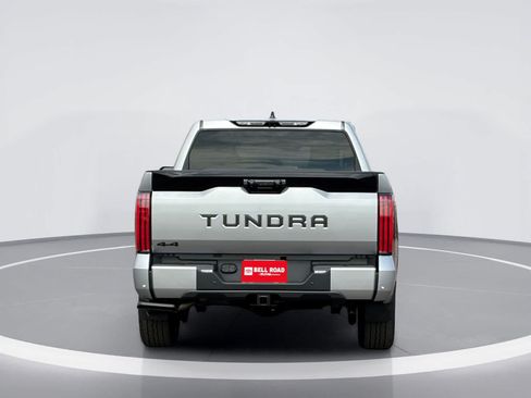 Used 2026 Toyota Tundra Platinum w/ TRD Off-Road Package AWD/4WD image 5