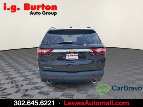 Used 2021 Chevrolet Traverse LT FWD image 5