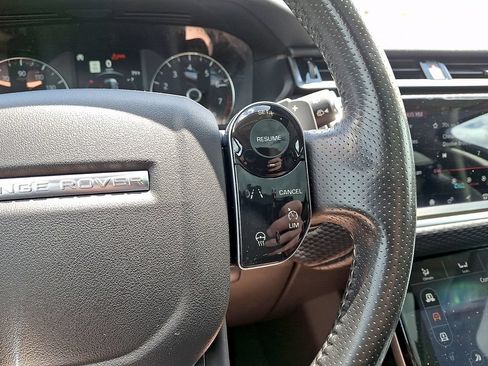 Used 2018 Land Rover Range Rover Velar S AWD/4WD image 22