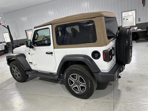 Used 2020 Jeep Wrangler Sport image 5