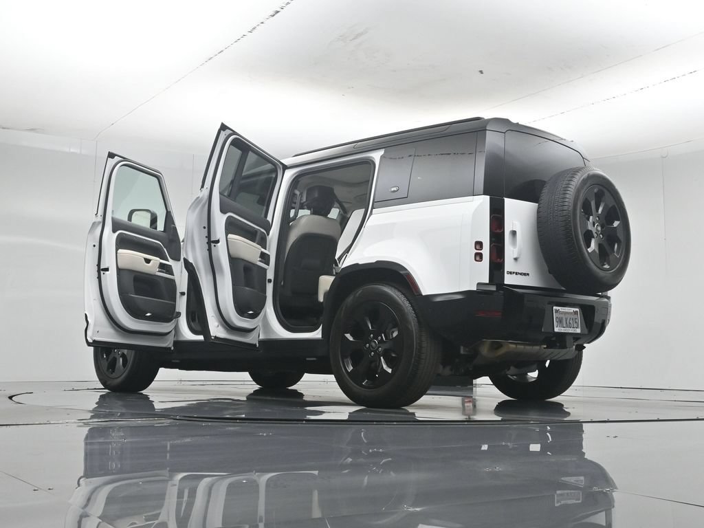 Used 2024 Land Rover Defender 110 S AWD/4WD image 49