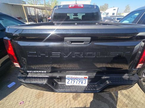 Used 2023 Chevrolet Colorado W/T image 3
