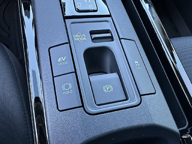 New 2027 Toyota Prius LE FWD image 24