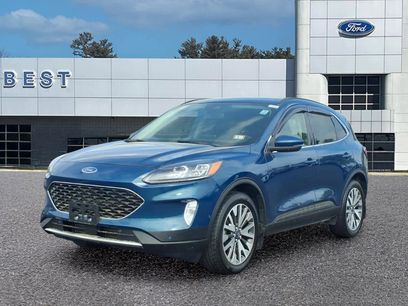 Used 2020 Ford Escape Titanium w/ Titanium Premium Package 2.0