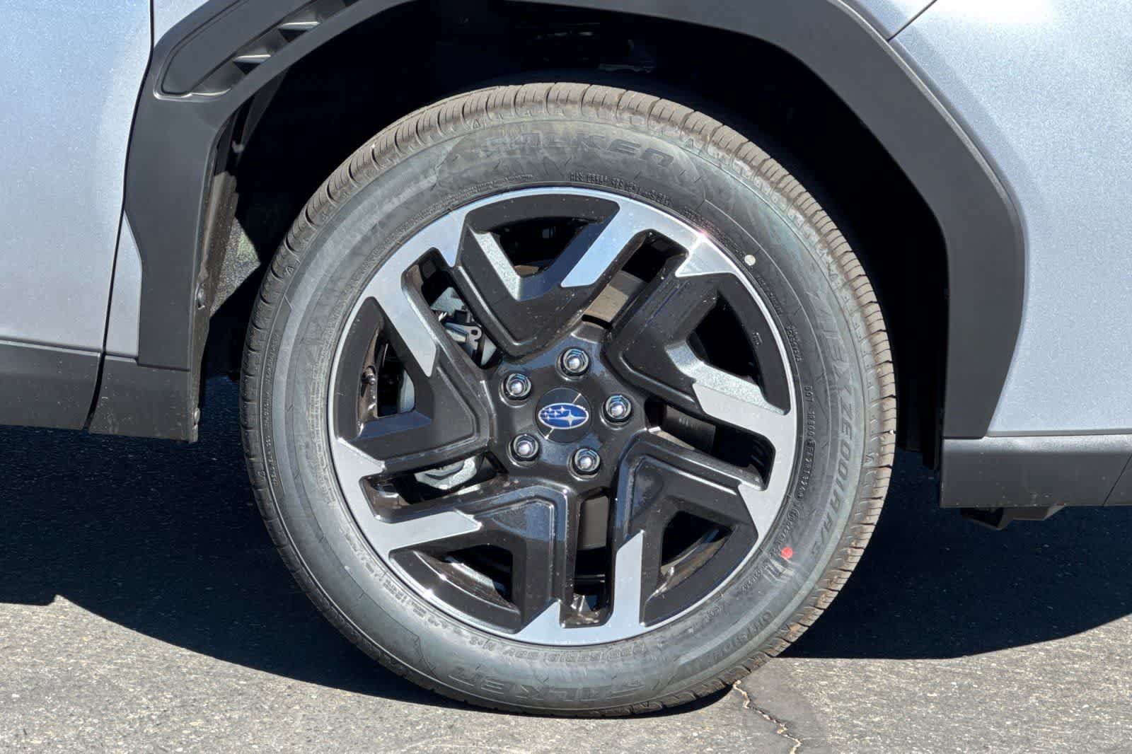 New 2026 Subaru Forester Premium AWD/4WD image 31