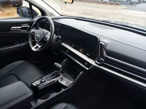 Used 2023 Kia Sportage EX image 37