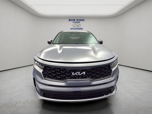 Used 2023 Kia Sorento S w/ Panoramic Sunroof Package FWD image 8