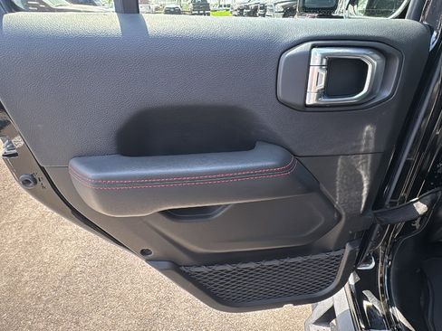 Used 2023 Jeep Wrangler Unlimited Rubicon w/ Xtreme 35 Tire Package image 16