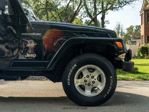 Used 2002 Jeep Wrangler Sahara AWD/4WD image 11