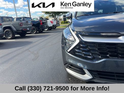 Certified 2023 Kia Sportage EX image 18