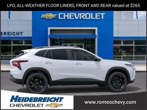 New 2025 Chevrolet Trax ACTIV w/ Sunroof Package image 6